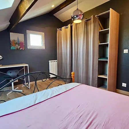 Privee Dans Partage, Pinky Elisabeth Cozy Paris & Stade De France Apartment *